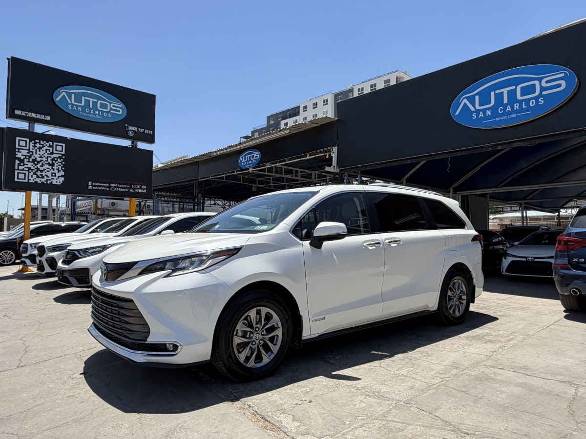 Toyota Sienna 2021